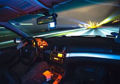 Adaptive Headlights Car Insurance Discount: How Much You Can Save in 2025